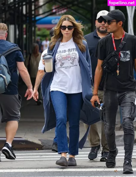 Jessica Biel OnlyFans Thumbnail #0kwYRYXcJZ