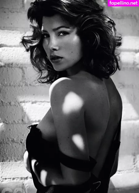 Jessica Biel OnlyFans Thumbnail #3tnI4Kym9V