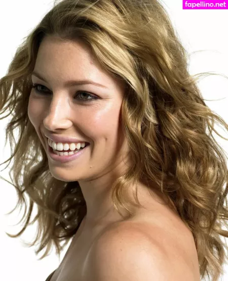 Jessica Biel OnlyFans Thumbnail #hYTSsM0Ozu