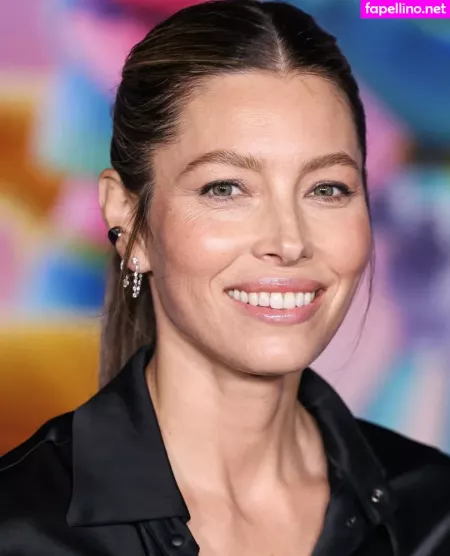 Jessica Biel OnlyFans Thumbnail #n60pmFwlVY