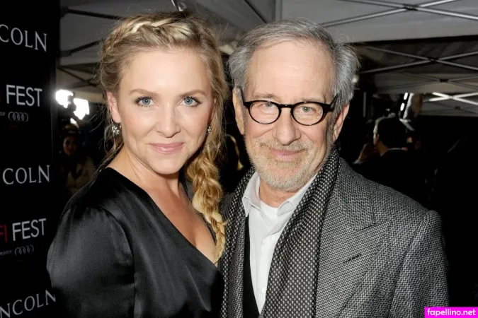 Jessica Capshaw Main Profile Photo