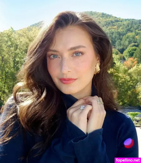 Jessica Clement Main Profile Photo