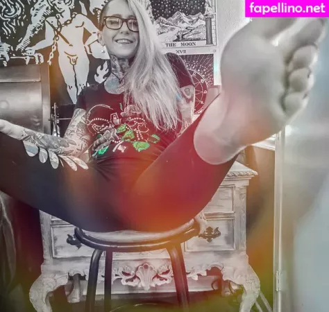 Jessica Darlin OnlyFans Thumbnail #Em1i0sXYc8