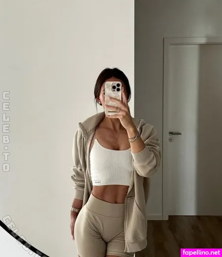Jessica Hlst OnlyFans Thumbnail #4zbSJnBY6x