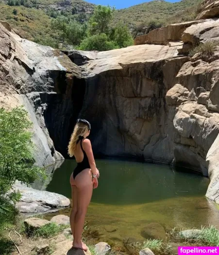 Jessica Kain OnlyFans Thumbnail #0nb9eK7LI6