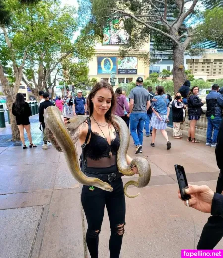 Jessica Kent OnlyFans Thumbnail #pyKYMX9pCh