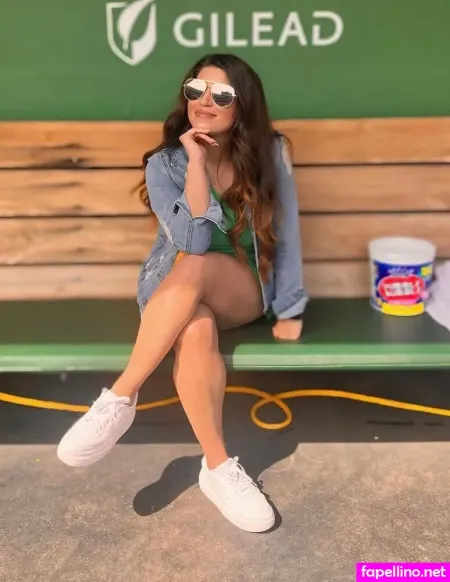 Jessica Kleinschmidt OnlyFans Thumbnail #kPbjGdukwc