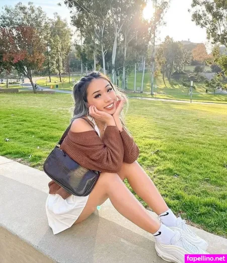 Jessica La OnlyFans Thumbnail #EvAtGM0hND