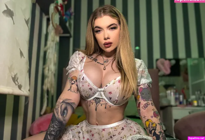 Jessica Lewis OnlyFans Thumbnail #sgp7iKMgJD