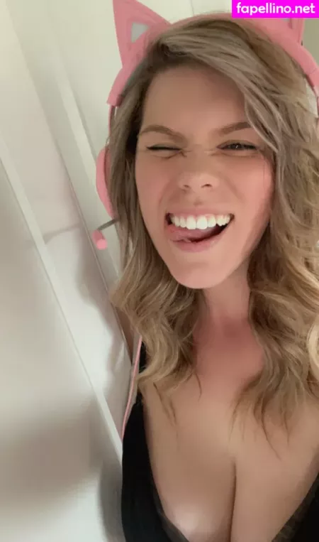 Jessica Moore OnlyFans Thumbnail #Ioo1jCRkk2