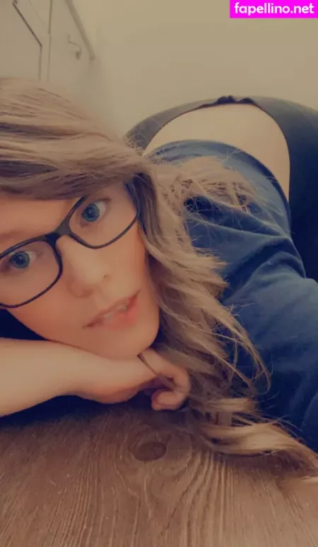 Jessica Moore OnlyFans Thumbnail #e4jKUgreWb