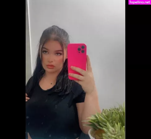 Jessica Neven OnlyFans Thumbnail #yik1odRmPo