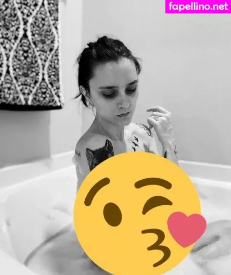 Jessica Quinnand OnlyFans Thumbnail #CFLbdab8Ph