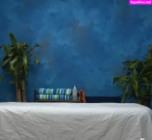 Jessica Robbin OnlyFans Thumbnail #UyZNJTMTsx