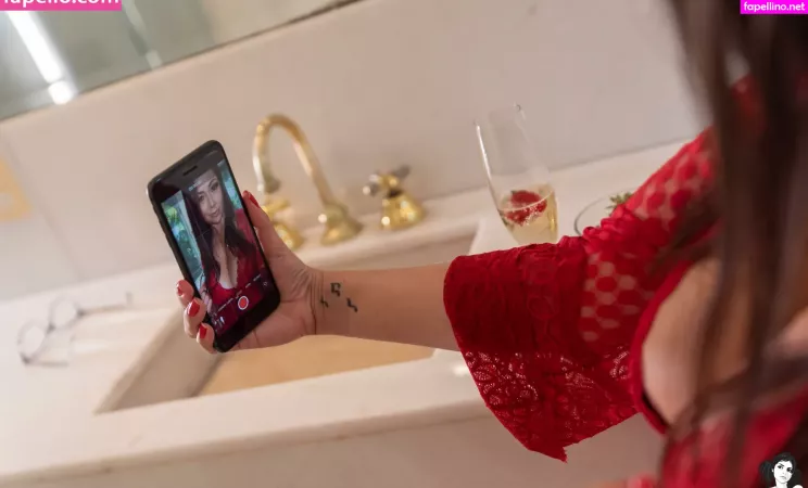 Jessica Stone OnlyFans Thumbnail #1dG8oz85vX