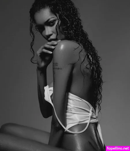 Jessica White OnlyFans Thumbnail #pSX6AlXXnt