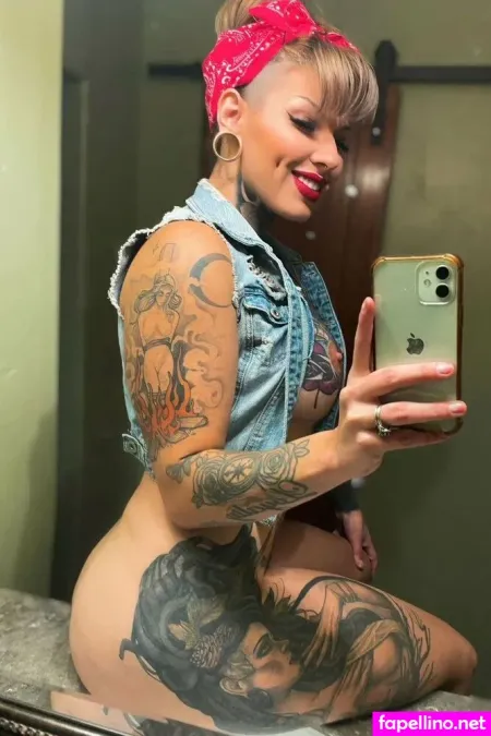Jessica Wile OnlyFans Thumbnail #Z80QlIH7ao