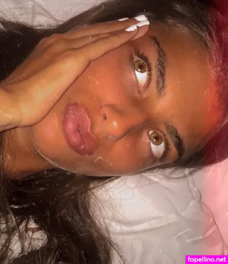 Jessica69queen OnlyFans Thumbnail #0V6YkB7yJL