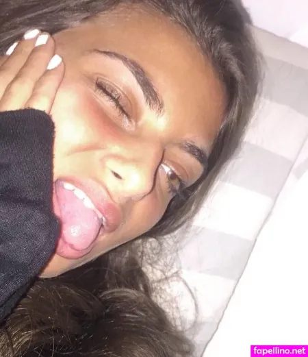 Jessica69queen OnlyFans Thumbnail #9kcUfxXtP0