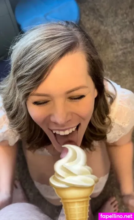 Jessicamooreofficial OnlyFans Thumbnail #oepC3zK1Mn