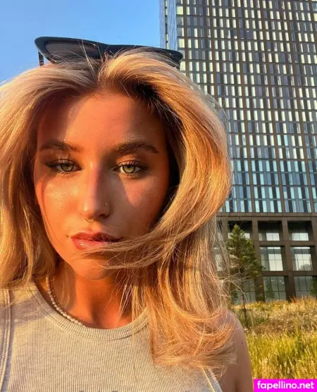 Jessicarabbitrose OnlyFans Thumbnail #xYX6xaKvnC