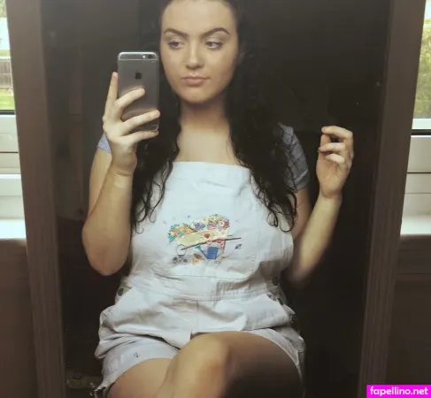 Jessicarose111 OnlyFans Thumbnail #fwC8UMWXfp