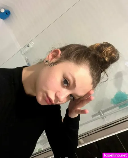 Jessicaspires OnlyFans Thumbnail #UmVQzhI9Gz