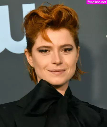Jessie Buckley OnlyFans Thumbnail #qUJNQldpHq