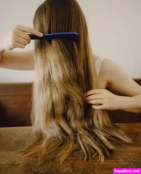 Jessie Cave OnlyFans Thumbnail #YyIbHrNE84