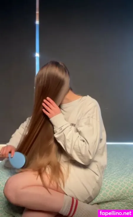 Jessie Cave OnlyFans Thumbnail #cOsEOBaruX