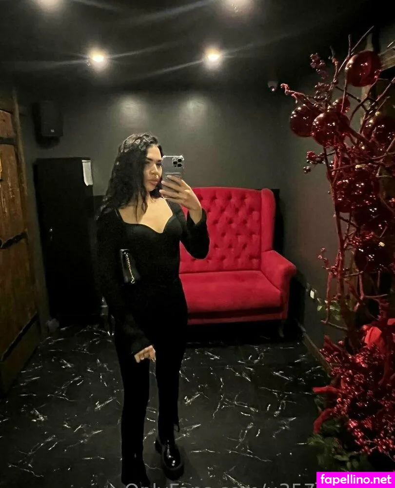 jessie_g1, jessieg1__ Nude Leaked OnlyFans Photo #1FEInLPWPd