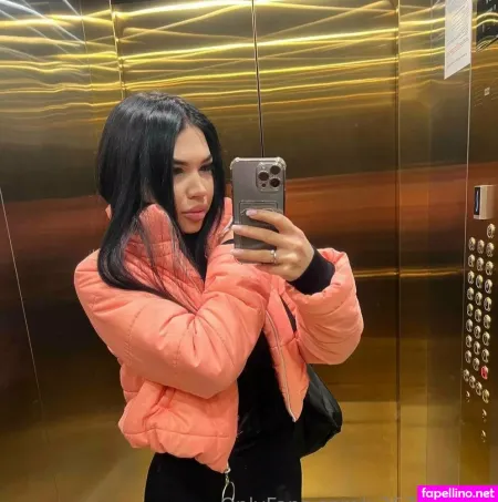 Jessie G1 OnlyFans Thumbnail #jOdoAhubN1