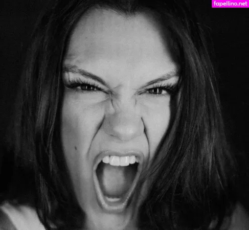 Jessie J 1 OnlyFans Thumbnail #Op46jg56w4