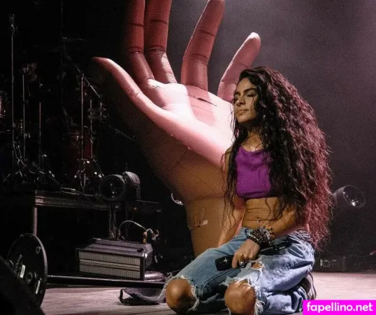 Jessie Reyez OnlyFans Thumbnail #4HiXsY2cku