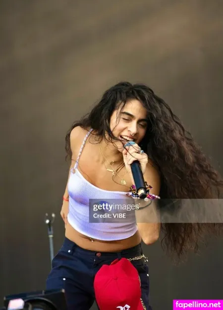 Jessie Reyez OnlyFans Thumbnail #EpWii1H2gq