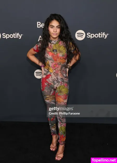 Jessie Reyez OnlyFans Thumbnail #J0O2m4dcdO