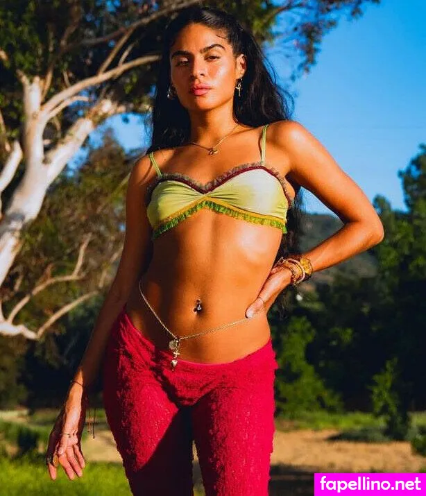 jessie.reyes21, jessiereyez Nude Leaked OnlyFans Photo #r72xnJD6JR
