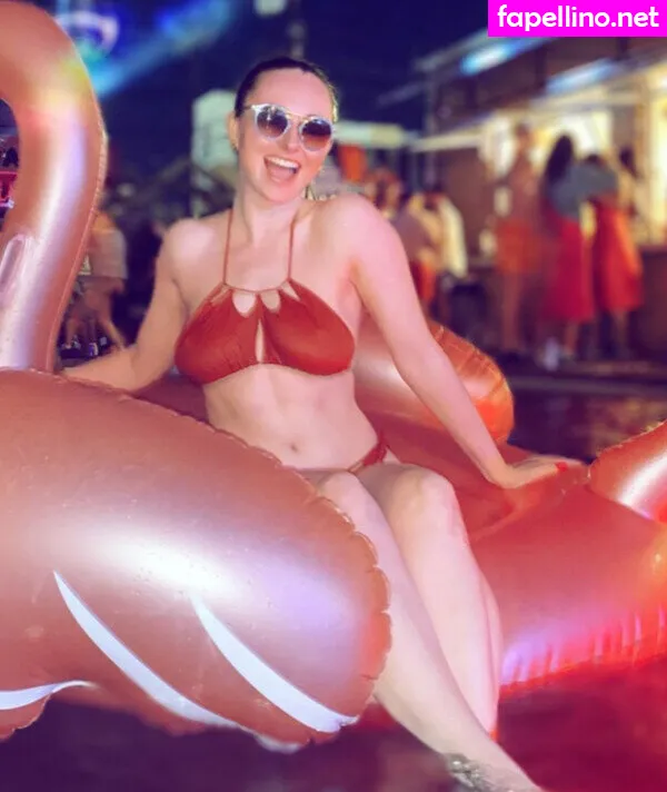 jessie_stclaire, jessiesaintclaire, jessiestclaire Nude Leaked OnlyFans Photo #QKes6gWRlN