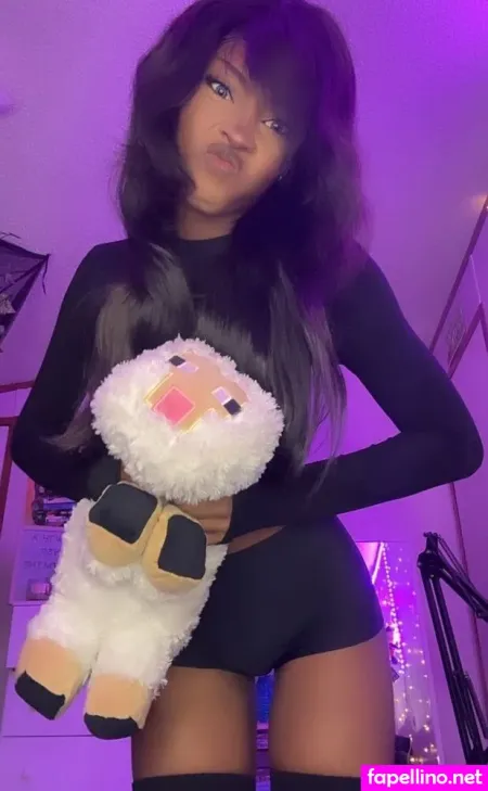 Jessiebugg OnlyFans Thumbnail #FqKvC0zZ4v