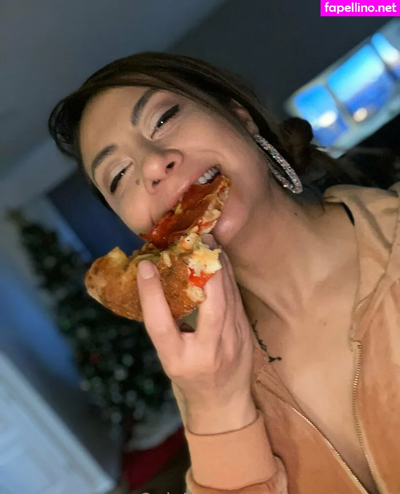 jeesmoore, jessieismore Nude Leaked OnlyFans Photo #9pwE1iNPBz