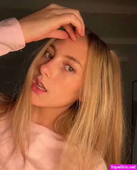 Jessiejamessx OnlyFans Thumbnail #VcHIDezcWS