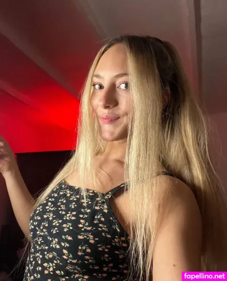 Jessiejamessx OnlyFans Thumbnail #rQcUTS9seZ