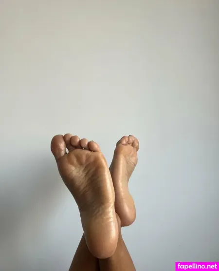 Jessifeets9 OnlyFans Thumbnail #rb1x42vEkg