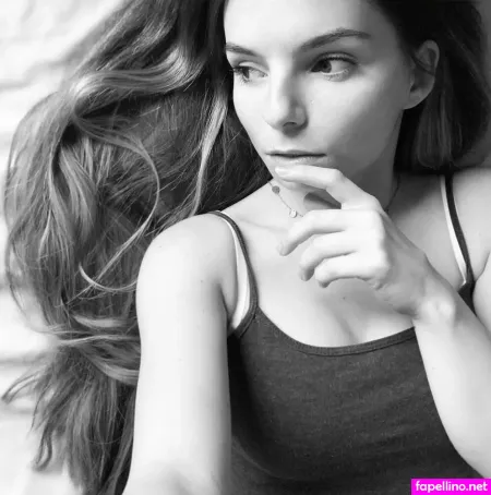 Jessii Wee OnlyFans Thumbnail #XMOGQ9MHF7