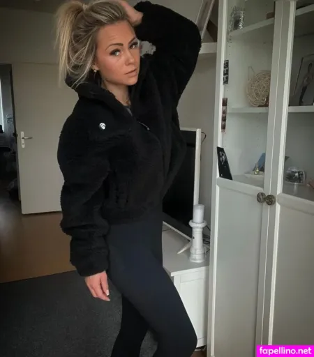 Jessiliiee OnlyFans Thumbnail #HhZ2jmvnvz