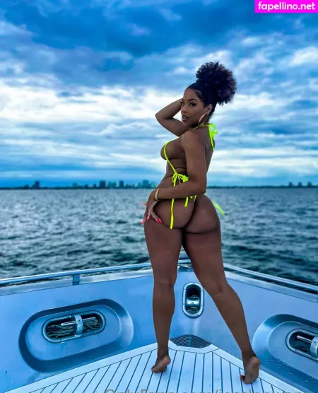 Jessleewong OnlyFans Thumbnail #I1483i5VdU