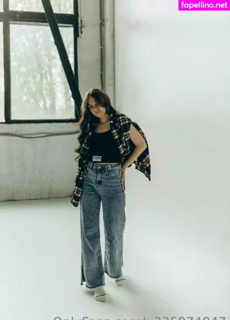 Jessy Nanny OnlyFans Thumbnail #P1f7dfYhIB