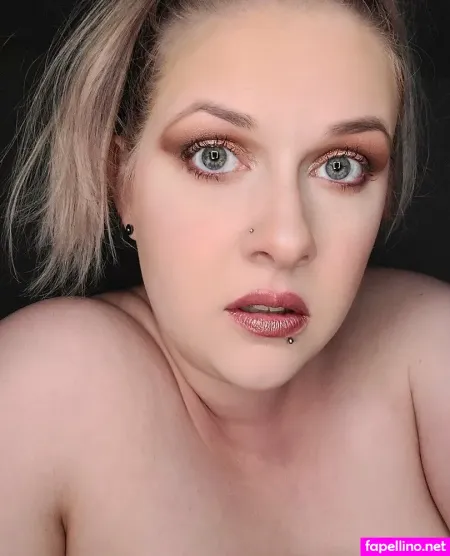 Jesylucy OnlyFans Thumbnail #rJEh9DRF82