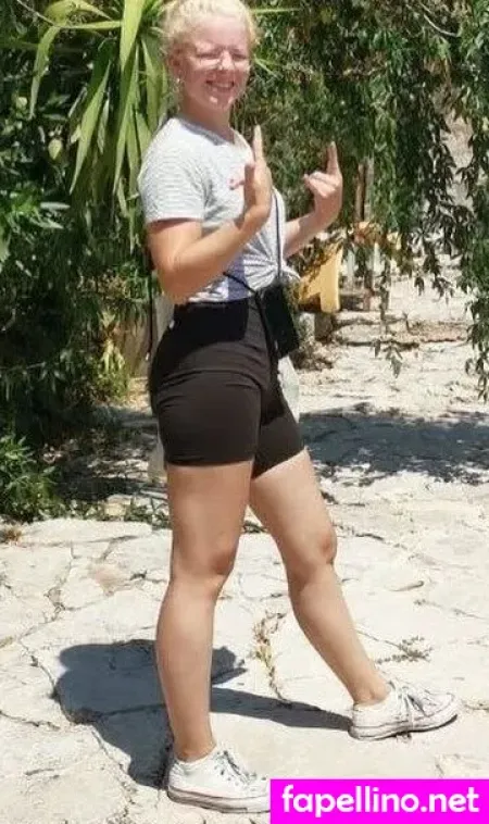 Jette Nietzard OnlyFans Thumbnail #9sGIgqf7bR