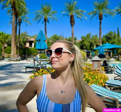 Jetting Julia OnlyFans Thumbnail #WGNvXZmhU6